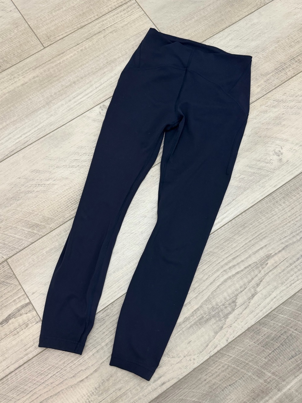 Lululemon InStill High Rise Pants Leggings 25” Navy Size 6 Gym Activewear